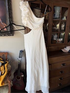 One-Shoulder White Evening Gown with Rosette Detail